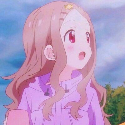 娜扎前经纪人回应迪丽热巴被换传闻